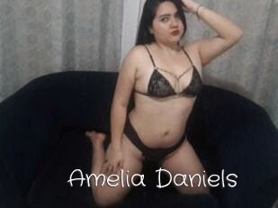 Amelia_Daniels