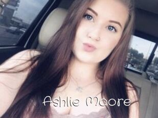 Ashlie_Moore