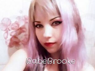 BabeBrooke_