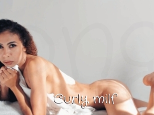 Curly_milf