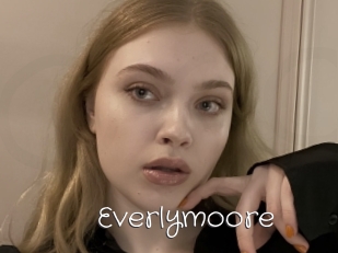 Everlymoore