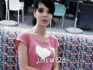 Lara123