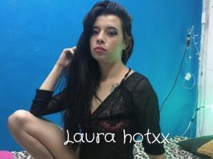 Laura_hotxx