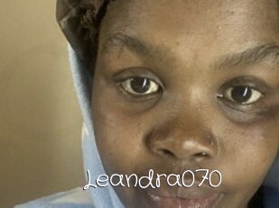 Leandra070