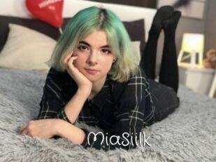 MiaSiilk