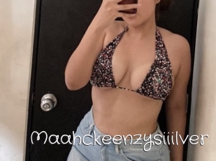 Maahckeenzysiiilver