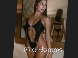 Mia_damms