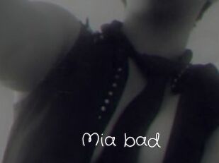 Mia_bad