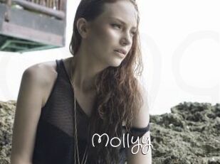 Mollyy