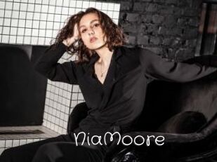 NiaMoore