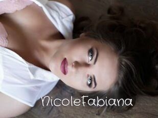 NicoleFabiana
