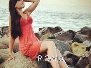 Ri_Anna