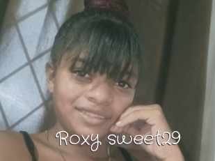 Roxy_sweet29