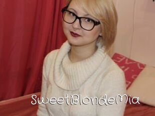SweetBlondeMia