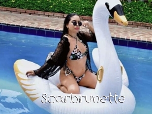 Scarbrunette