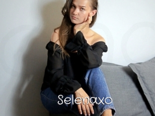 Selenaxo