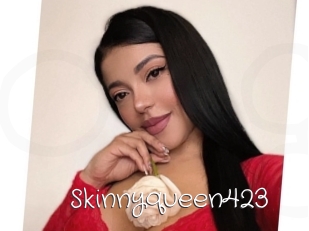 Skinnyqueen423
