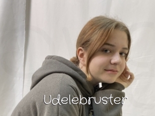 Udelebruster