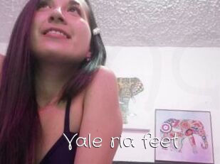 Vale_ria_feet