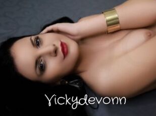 Vickydevonn