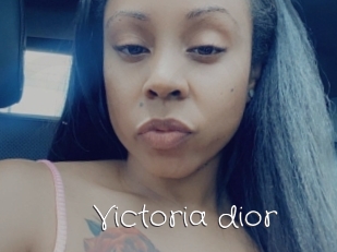 Victoria_dior
