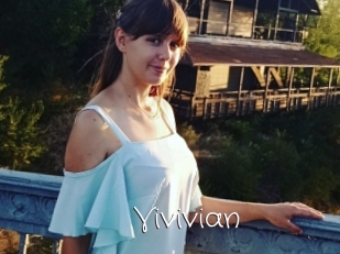 Vivivian
